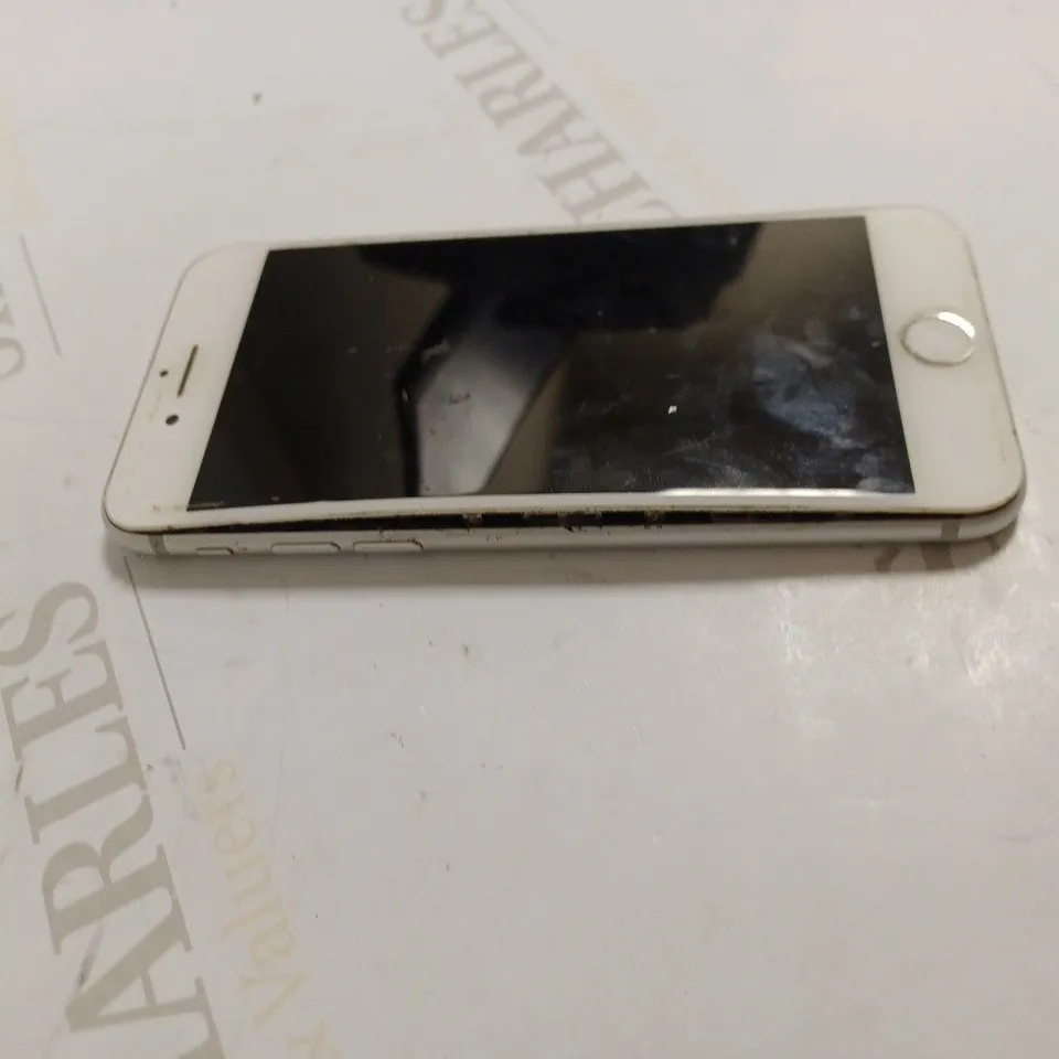 APPLE IPHONE 7 (A1778) SMARTPHONE