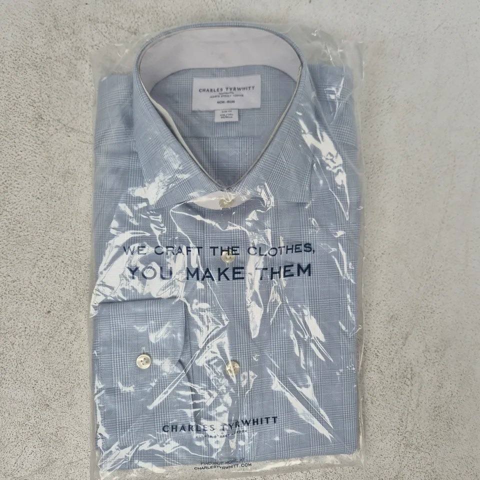 BAGGED CHARLES TYRWHITT SLIM FIT SHIRT IN BLUE SIZE 15.5/34"