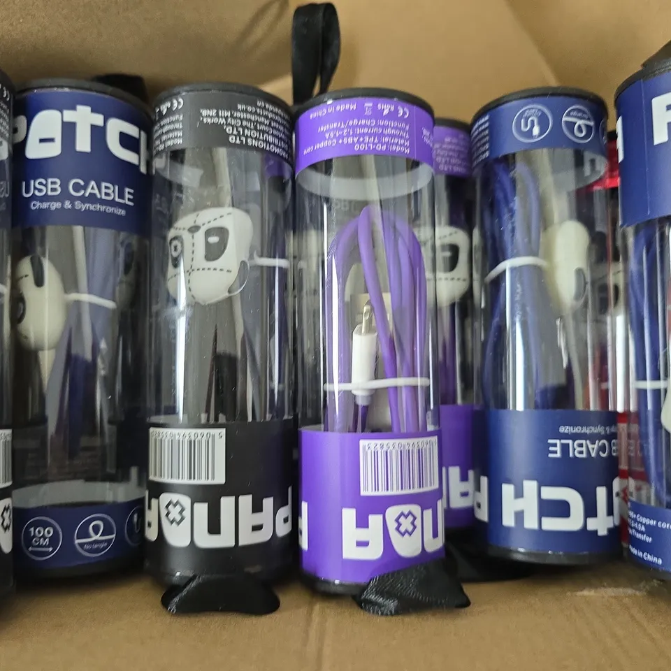 APPROXIMATELY 20 ASSORTED PATCH USB LIGHTNING CONNECTORS CABLES TO INCLUDE NAVY, PURPLE, RED & BLACK VARIATIONS 