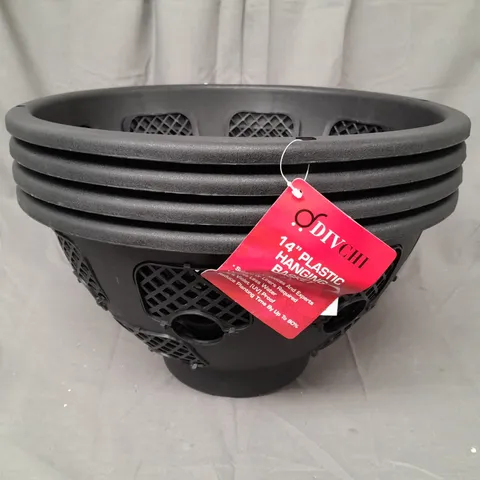 DIVCHI SET OF 4 14" PLASTIC HANGING BASKETS IN BLACK