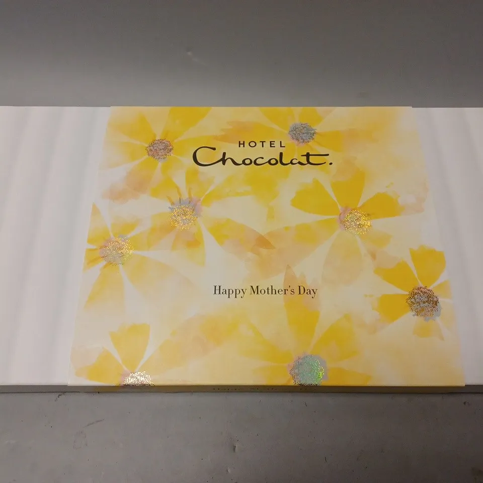 HOTEL CHOCOLAT HAPPY MOTHERS DAY 