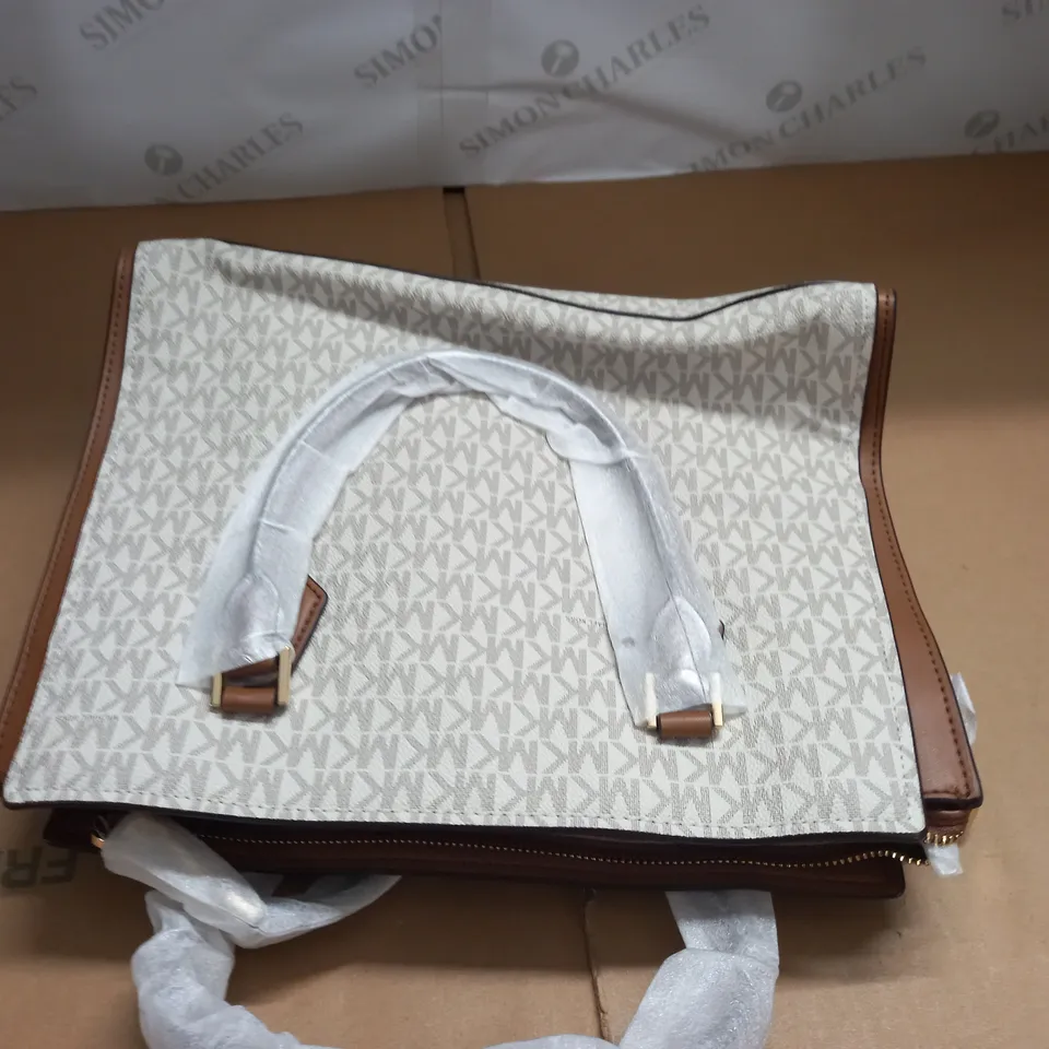 MICHAEL KORS BROWN/CREAM BAG