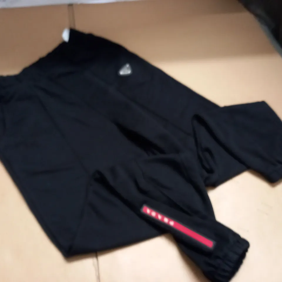 PRADA MILANO BLACK JOGGERS - M