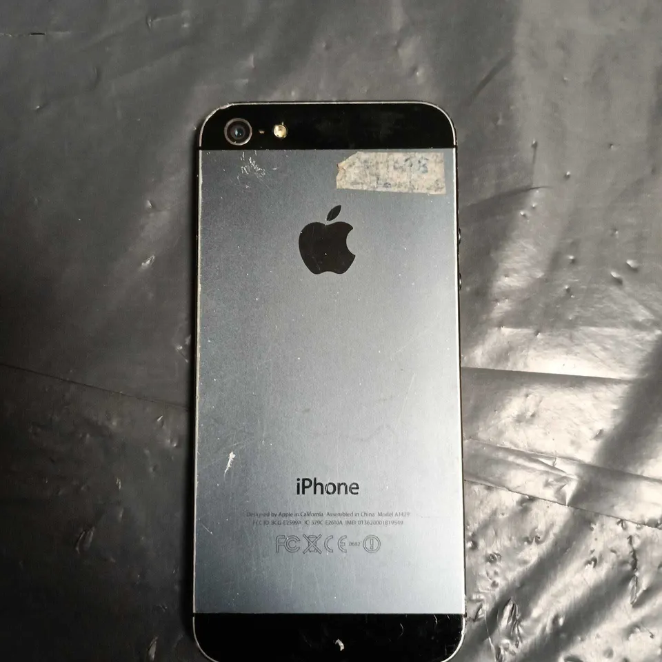 APPLE IPHONE 5 SMARTPHONE 