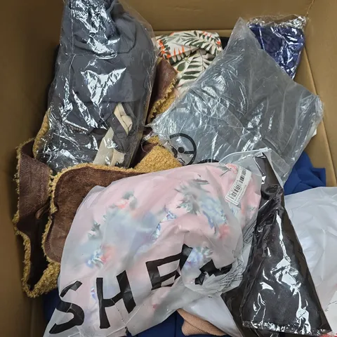 LARGE BOX OF APPROXIMATELY 20 ASSORTED CLOTHING ITEMS IN VARIOUS SIZES, STYLES AND COLOUR