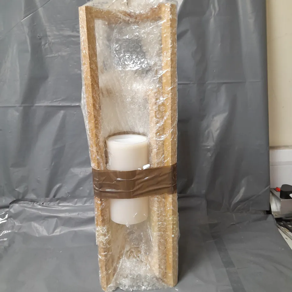 SET OF 2 WOOD LANTERNS - 56CM/40CM RRP £39.99