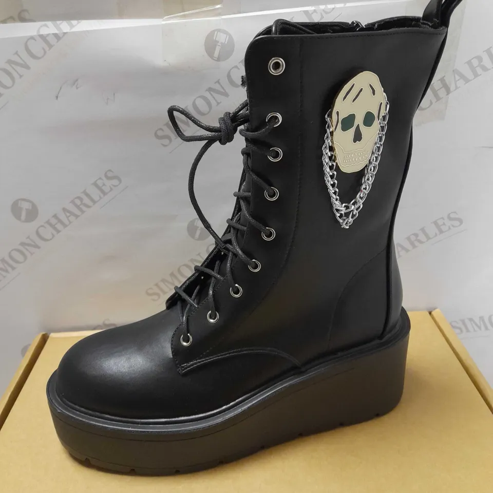 KOI YORICK MANSION PLATFORM SKULL BLACK PU BOOTS - SIZE 9