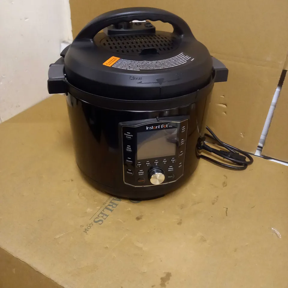 INSTANT POT PRO 10-IN-1 ELECTRIC MULTI FUNCTIONAL COOKER