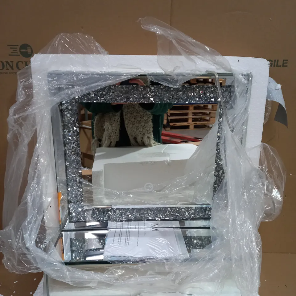 JULIEN MACDONALD LIGHT UP ENCAPSULATED CRYSTAL DRESSING TABLE MIRROR