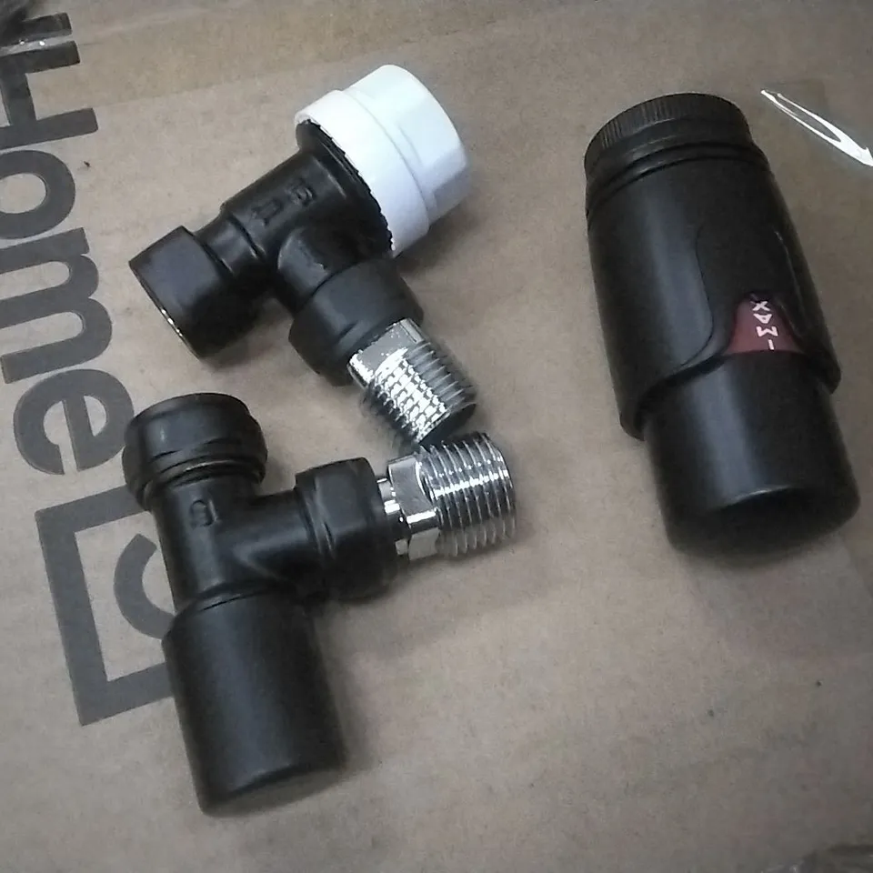 SET OF 6 BOXED MATT BLACK THERMOSTATIC ANGLED RADIATOR VALVES 