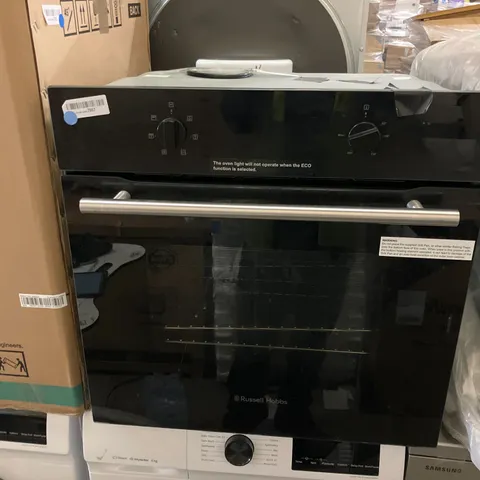 RUSSELL HOBBS RHFEO7004B BUILT-IN SINGLE ELECTRIC FAN OVEN BLACK - UNPROCESSED RAW RETURN