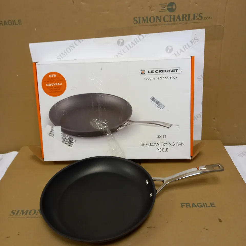 LE CREUSET 30CM SHALLOW FRYING PAN