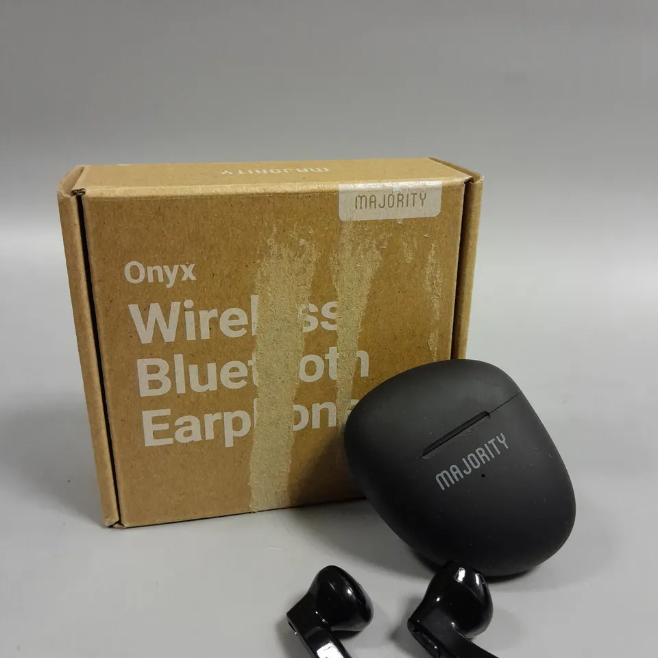 BOXED MAJORITY ONYX WIRELESS BLUETOOTH EARPHONES 