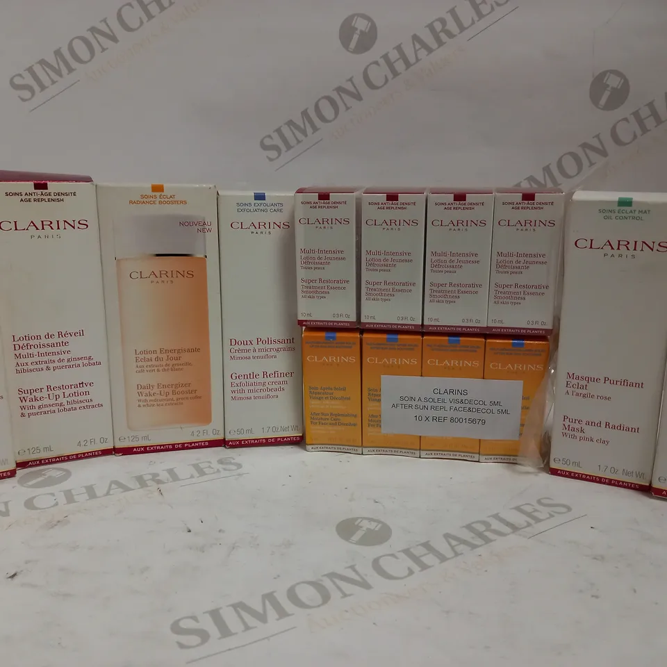 LOT OF APPROXIMATELY 40 CLARINS SKINCARE ITEMS