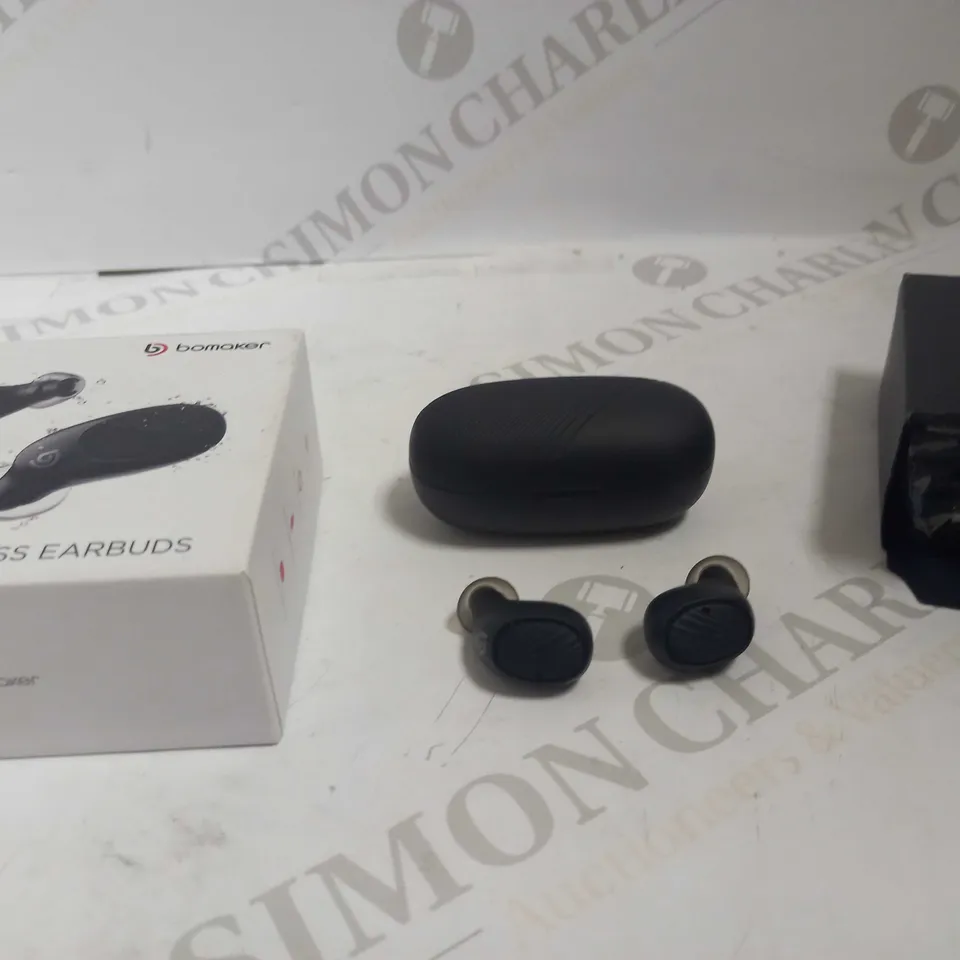 BOMAKER TRUE WIRELESS EARBUDS - BLACK 