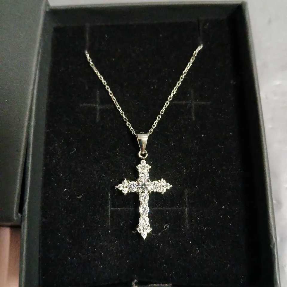 BOXED INFINITY DIAMOND JEWELLERY CRUCIFIX NECKLACE - S925 STAMP