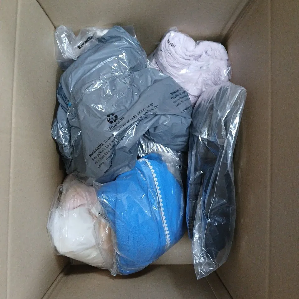 APPROXIMATELY 10 ASSORTED CLOTHING ITEMS IN VARIOUS COLOURS, SIZES, AND STYLES TO INCLUDE VERY, MNG