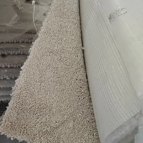 QUALITY BAGGED AND ROLLED EC FREEDOM XTRA CANVAS CARPET - APPROXIMATELY LENGTH 3.1M WIDTH 5M