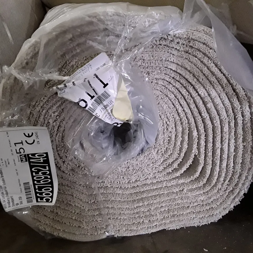 ROLL OF QUALITY ULTIMATE IMPRESSIONS MERIT CARPET APPROXIMATELY 22×4M