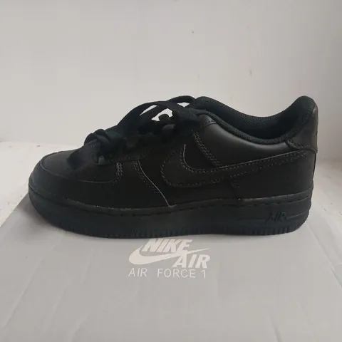 NIKE AIR FORCE 1 LE (GS) BLACK KIDS' SHOES – UK 3