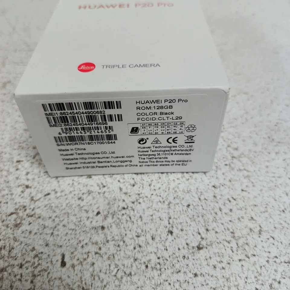 HUAWEI P20 PRO PHONE BOXED WITH ACCESSORIES