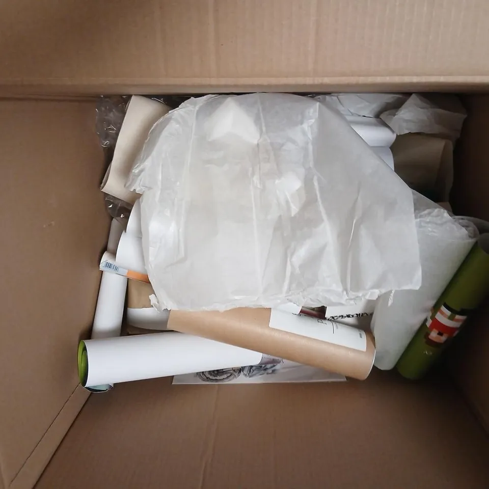 SMALL COLLECTION OF ASSORTED ART WORKS