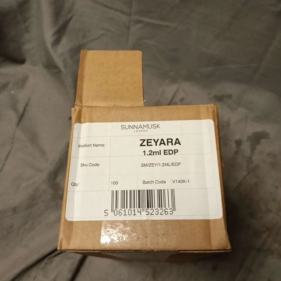 BOX OF APPROXIMATELY 90 SUNNAMUSK LONDON ZEYARA 1.2ML SAMPLES