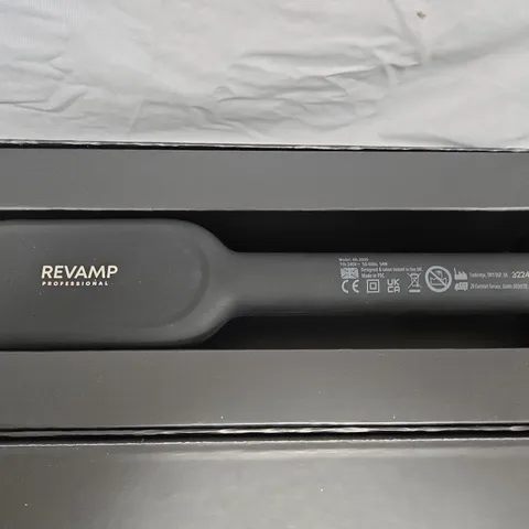 REVAMP PROFESSIONAL DEEPFORM CERAMIC BRUSH – BOXED