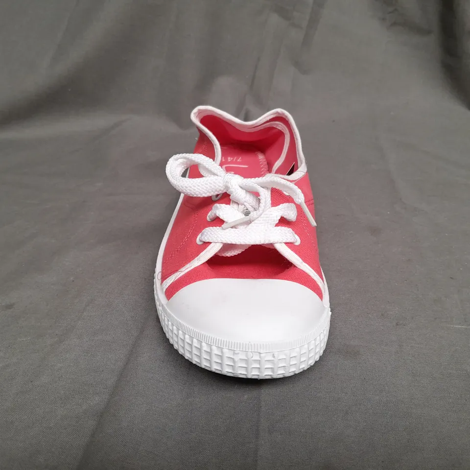 BOX OF APPROX 30 GEORGE FLAT TRAINERS IN RED - SIZE 7