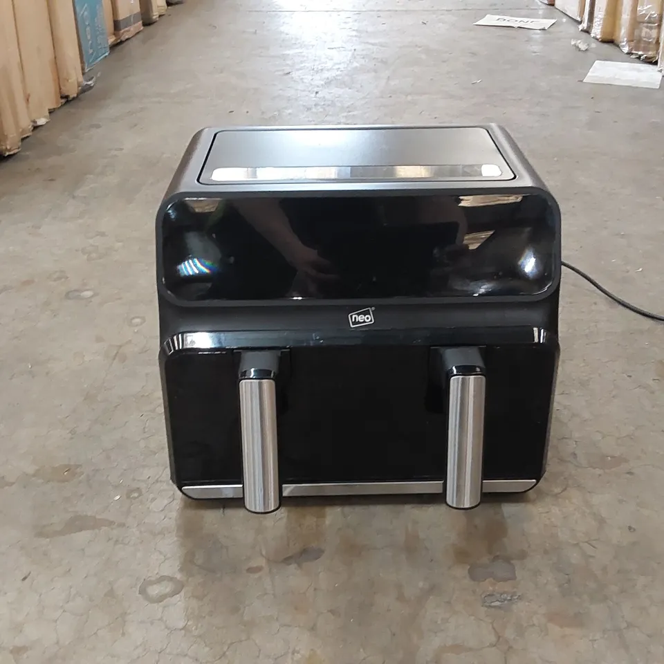 BOXED NEO TWIN ZONE AIR FRYER WITH WINDOWS - 1700W (1 BOX)