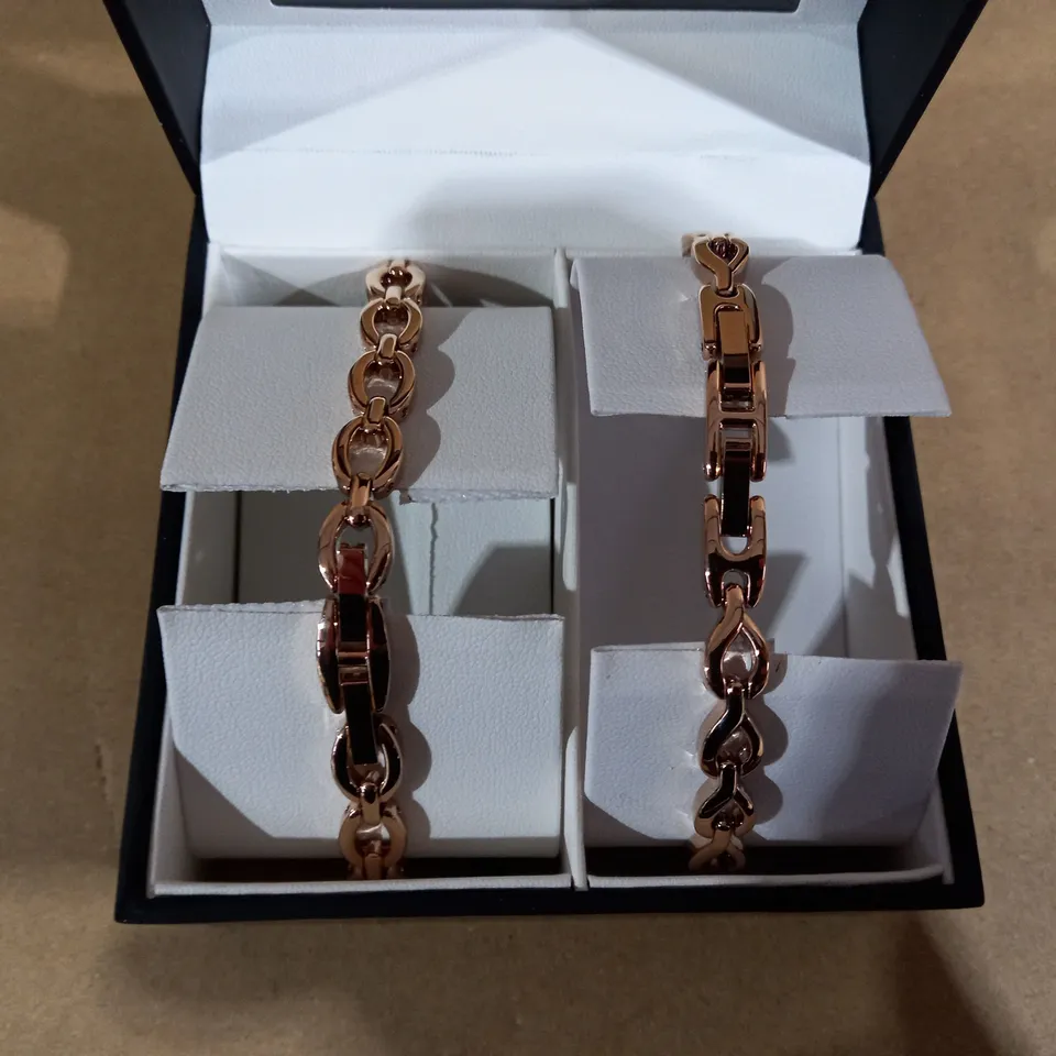 SEKONDA WATCH AND BRACELET SET - ROSE GOLD EFFECT