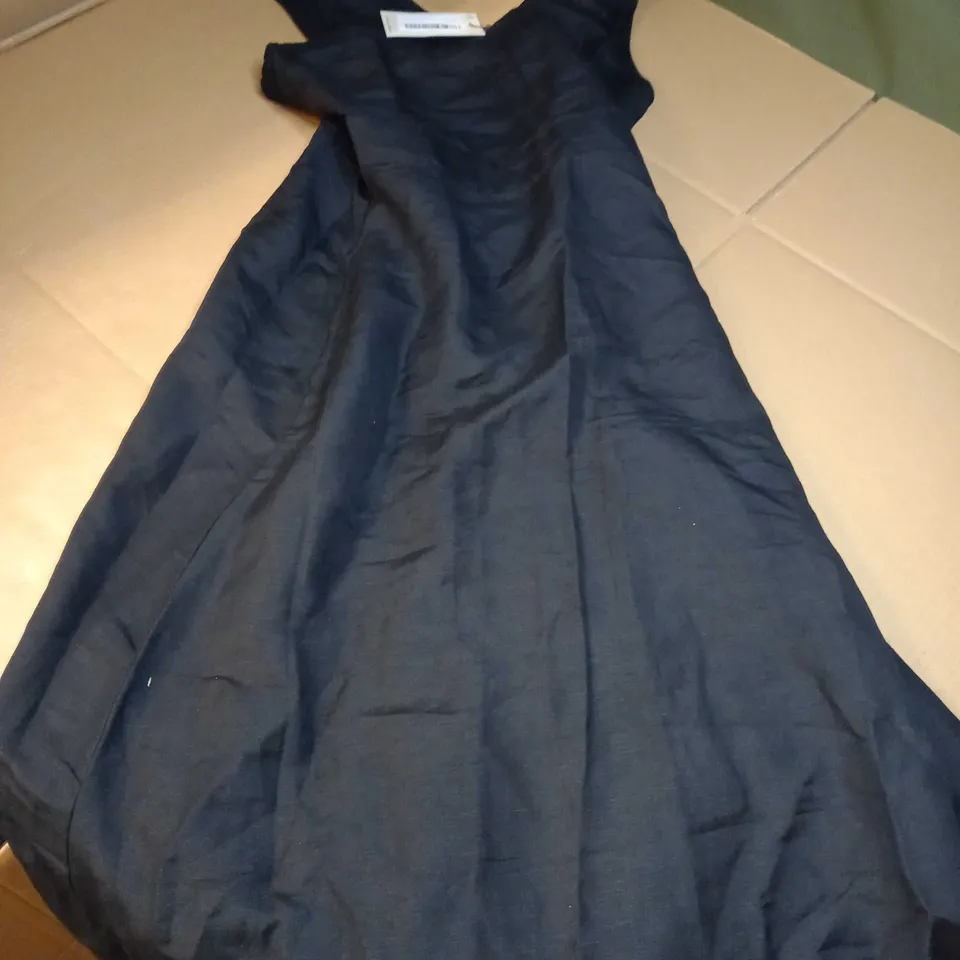 OASIS BLACK V NECK LINEN MIX TAILORED MIDI DRESS - SIZE 10