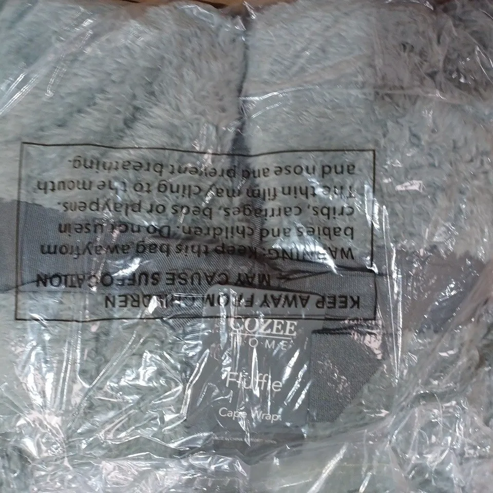 BOXED COZEE HOME SOFT FLUFFIE CAPE WRAP