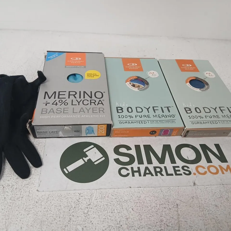 EIGHT ASSORTED ICEBREAKER PRODUCTS TO INCLUDE; MERINO BASE LAYER, GLOVES AND LEGGINGS