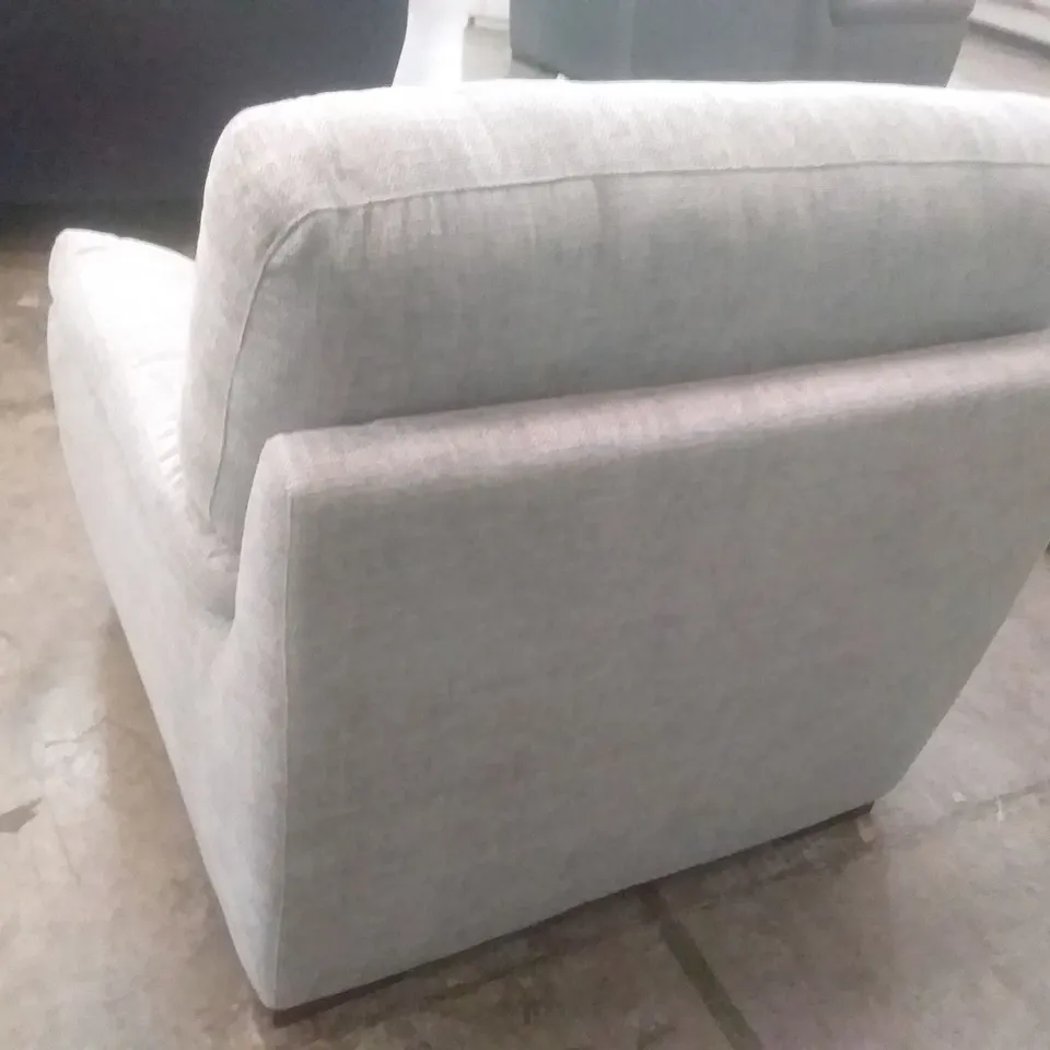 QUALITY DESIGNER VIRGINIA CHAIR WITH SMALL ARMS - LIGHT GREY FABRIC