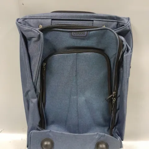 CUQOO WHEELED TRAVEL CASE IN NAVY