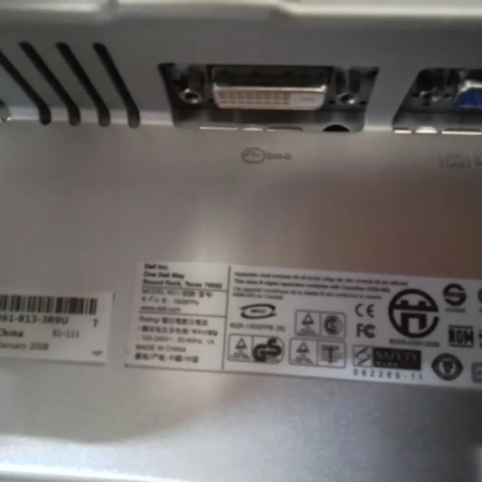 DELL DESK TOP MONITOR WITH STAND Model 1908FP