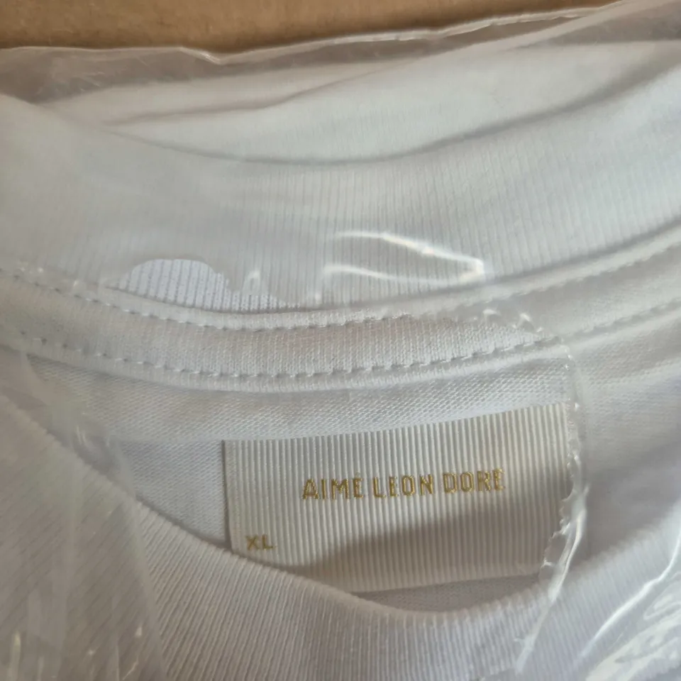 AIMÉ LEON DORE WHITE T‑SHIRT – XL