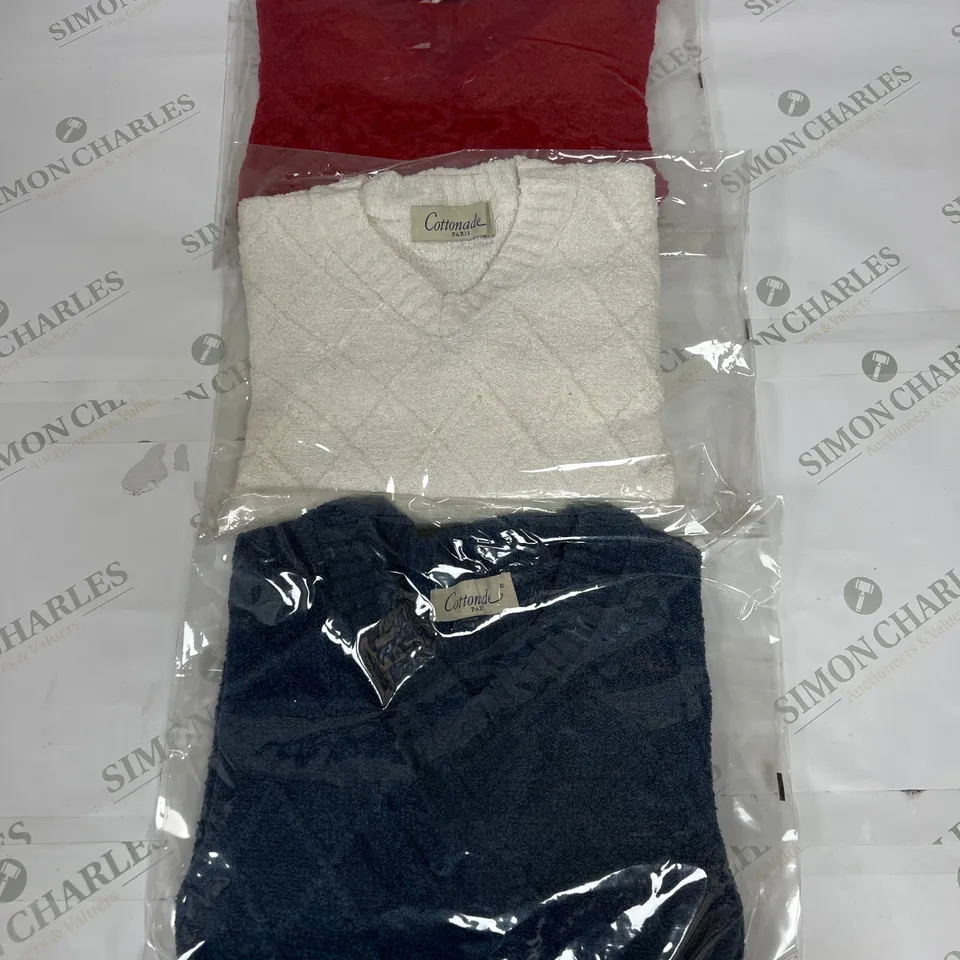 24 AS NEW BAGGED CLOTHING ARTICLES IN VARIOUS STYLES AND SIZES 