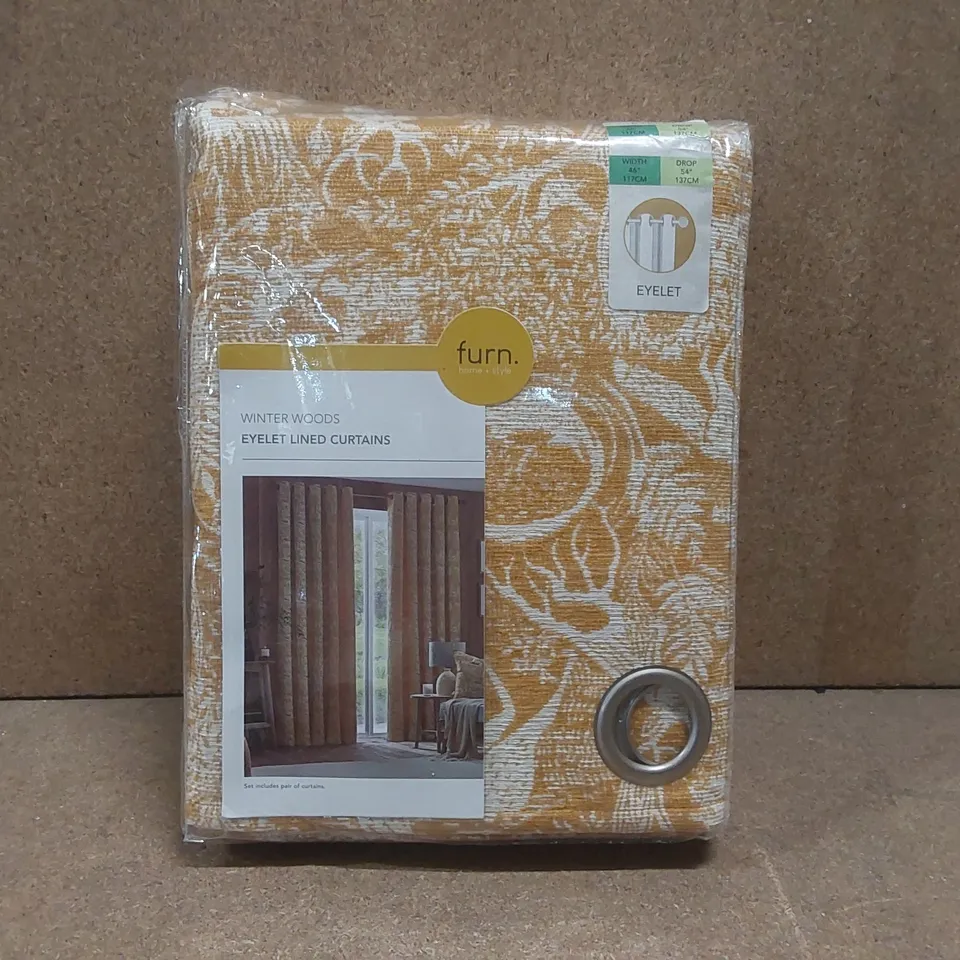 BAGGED WINTER WOODLANDS EYELET LINED CURTAINS - 117 x 137cm