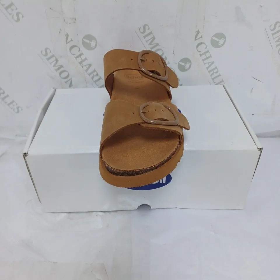 BOXED SCHOLL SOFTSTEP LADIES SANDALS BUCKLE FASTENING SIZE 6 TAN