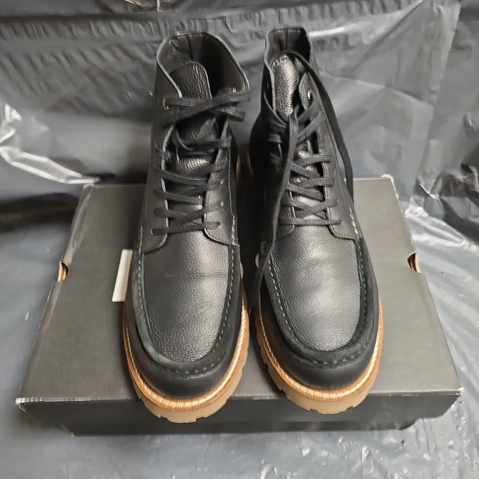 HUGO BOSS HALB SHOES – BLACK LEATHER, UK 9 (EU 43)