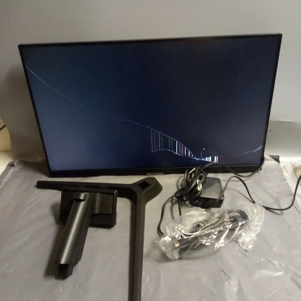 SAMSUNG M5 24" SMART MONITOR
