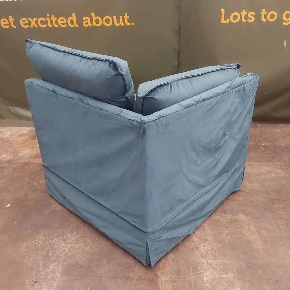 QUALITY DESIGNER TEAL VELVET CORNER SOFA SECTION