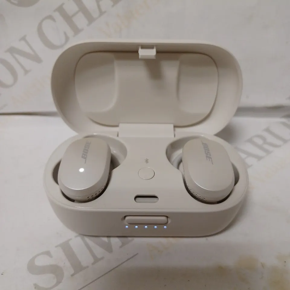 BOSE QUIETCOMFORT EARBUDS