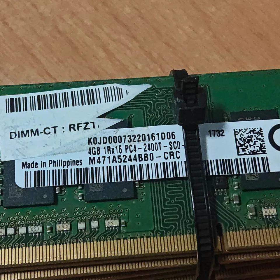 LOT OF 9 SAMSUNG 4GB 1RX16 PC4-2400T LAPTOP RAM - K0JD00073220161D06