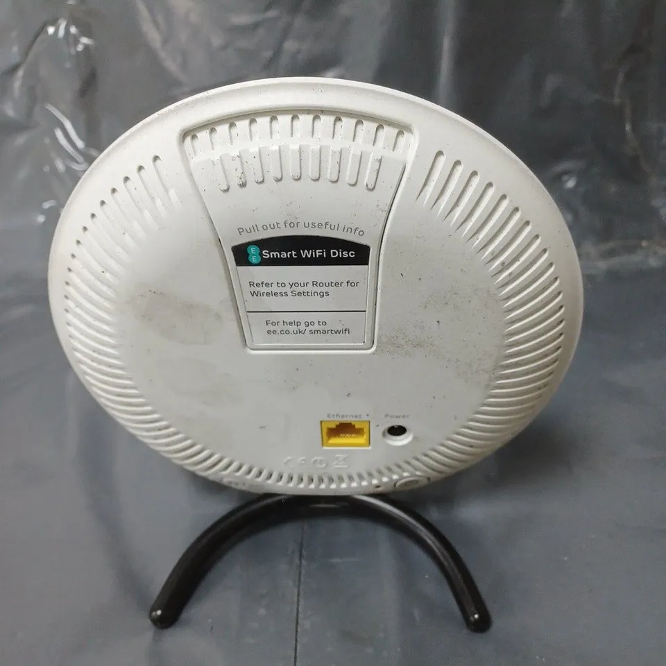 EE SMART WIFI DISC WHITE