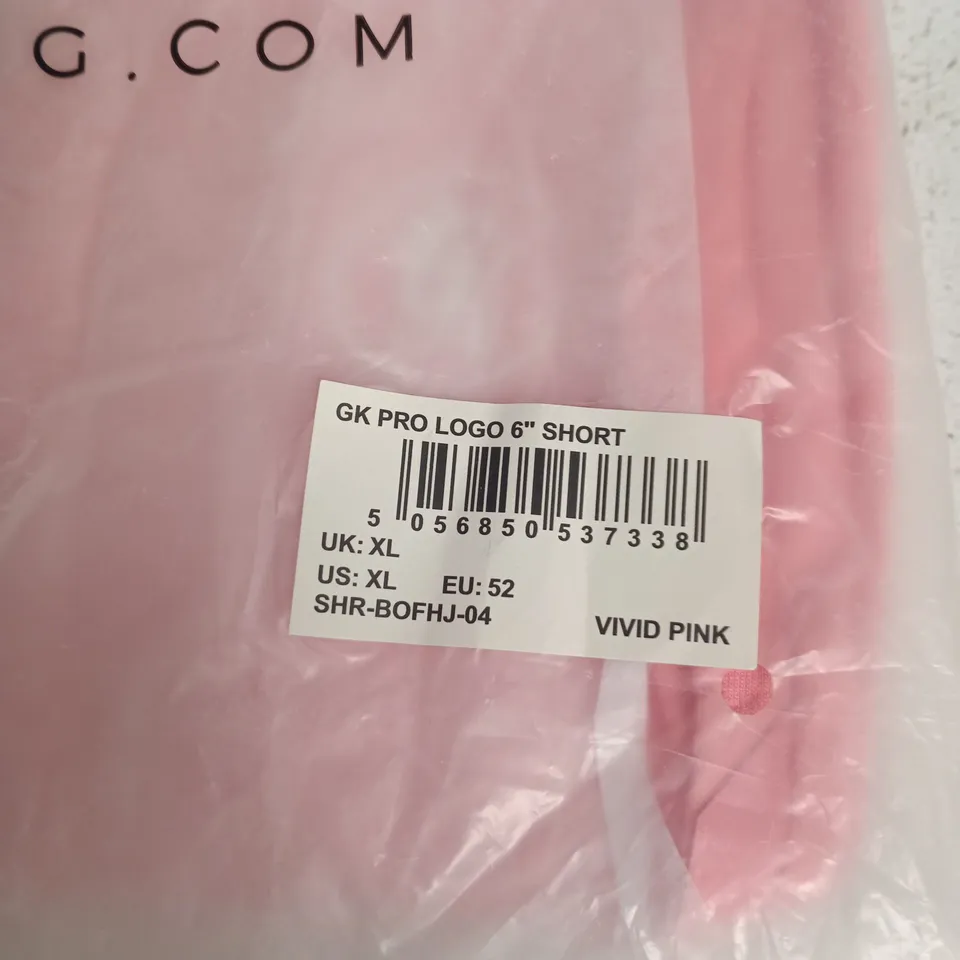GK PRO LOGO 6 SHORT – VIVID PINK, UK XL (EU 52, US XL)