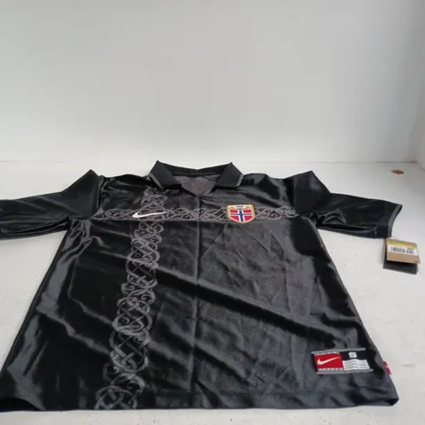 NIKE NORWAY BLACK FOOTBALL JERSEY MENS SIZE "SP"