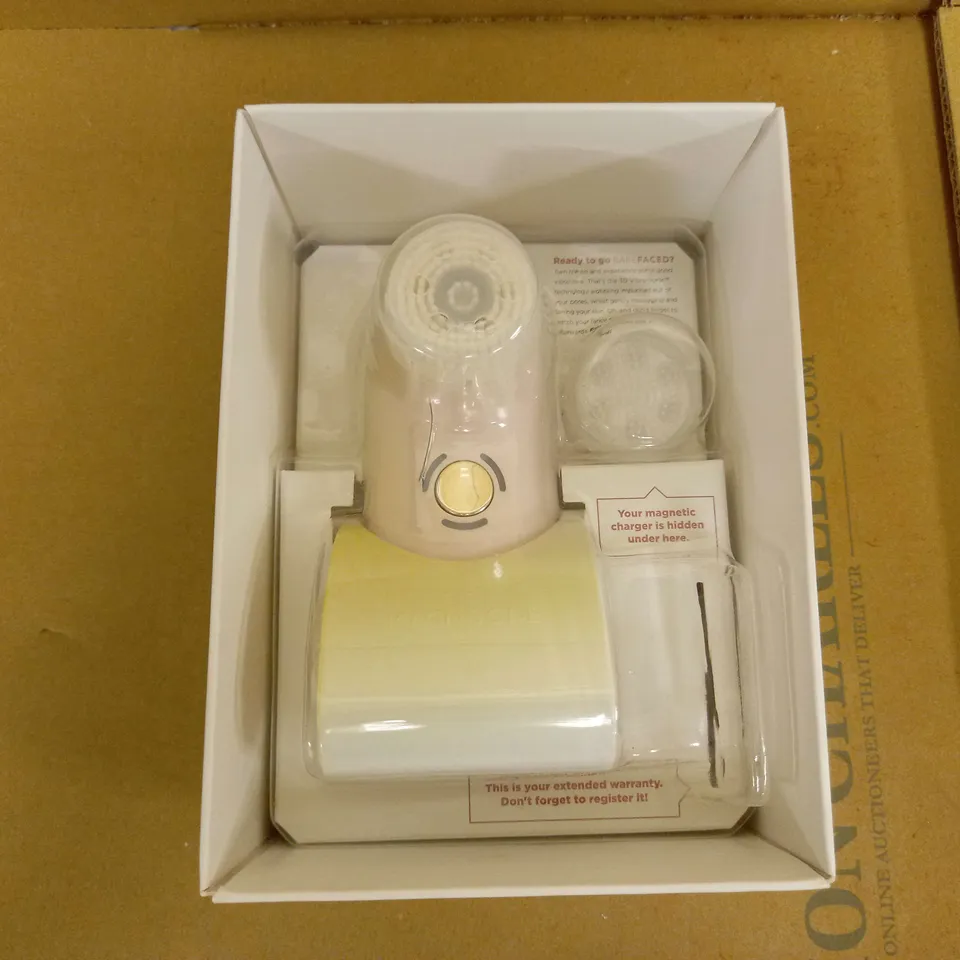 MAGNITONE LONDON BARE FACED 2 DAILY CLEANSING BRUSH